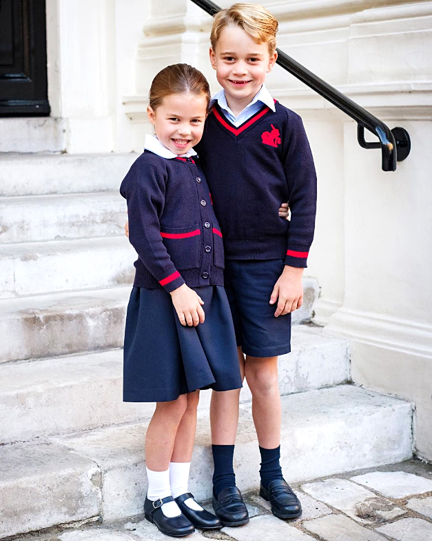 Prince George Princess Charlotte Pose Adorable 1st Day School Pic