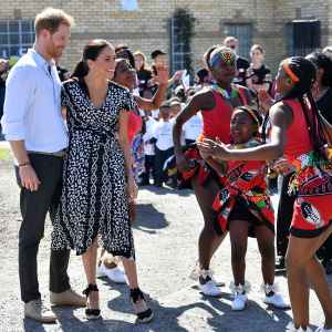 02 Prince Harry, Duchess Meghan Show Off Dance Moves in South Africa