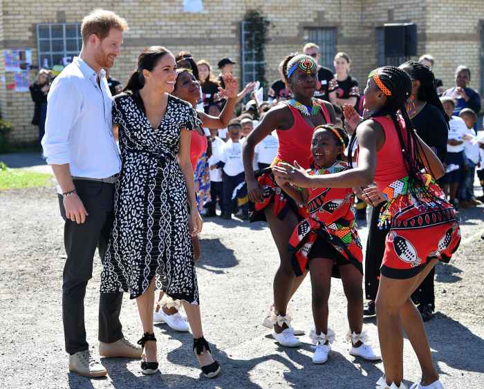 02 Prince Harry, Duchess Meghan Show Off Dance Moves in South Africa