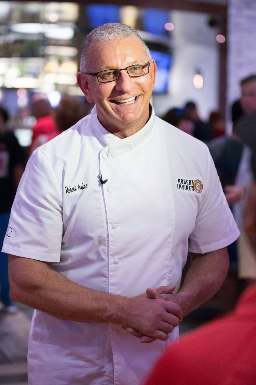 Robert Irvine Celeb Chefs React to Death of Carl Ruiz
