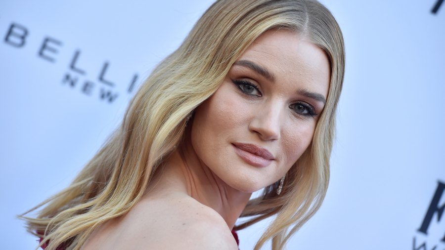 Rosie Huntington-Whiteley Says This Hair Mask Is a 'Hero' Product