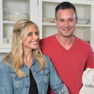 Sarah Michelle Gellar and Freddie Prinze Jr.