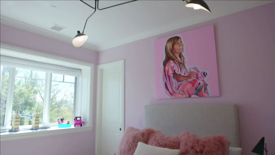 Scott Disick Spends 20,000 Turning Penelopes Room Into Pink Paradise
