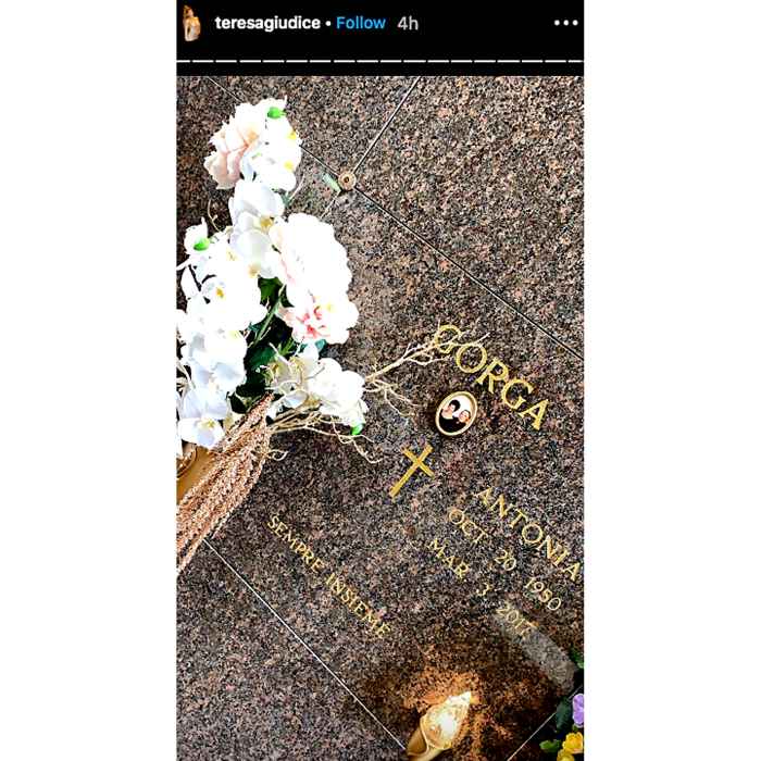 Teresa Giudice Visits Mom Grave Ahead of Joe’s Court Hearing
