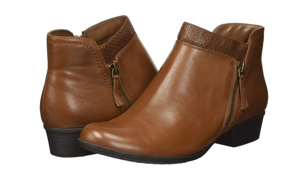 brown boots