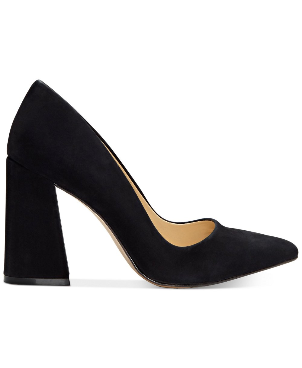 These Chic Vince Camuto Pumps Are on Sale for a Limited Time!