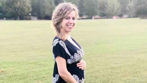 Abbie-Duggar-baby-bump
