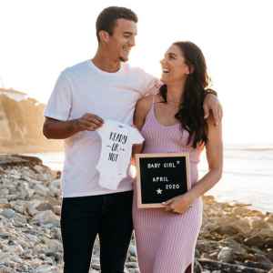 Alex-Morgan-Pregnant-Servando-Carrasco-expecting