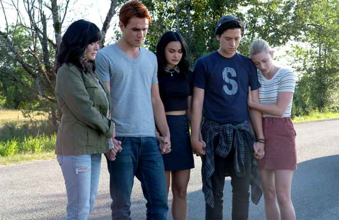 Riverdale Cast Reflect Retelling Our Own Grief Luke Perry Tribute