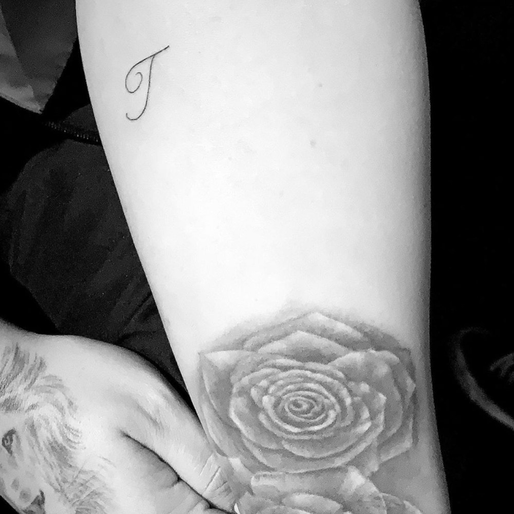 Demi Lovato Pays Tribute to Late Friend With Tattoo