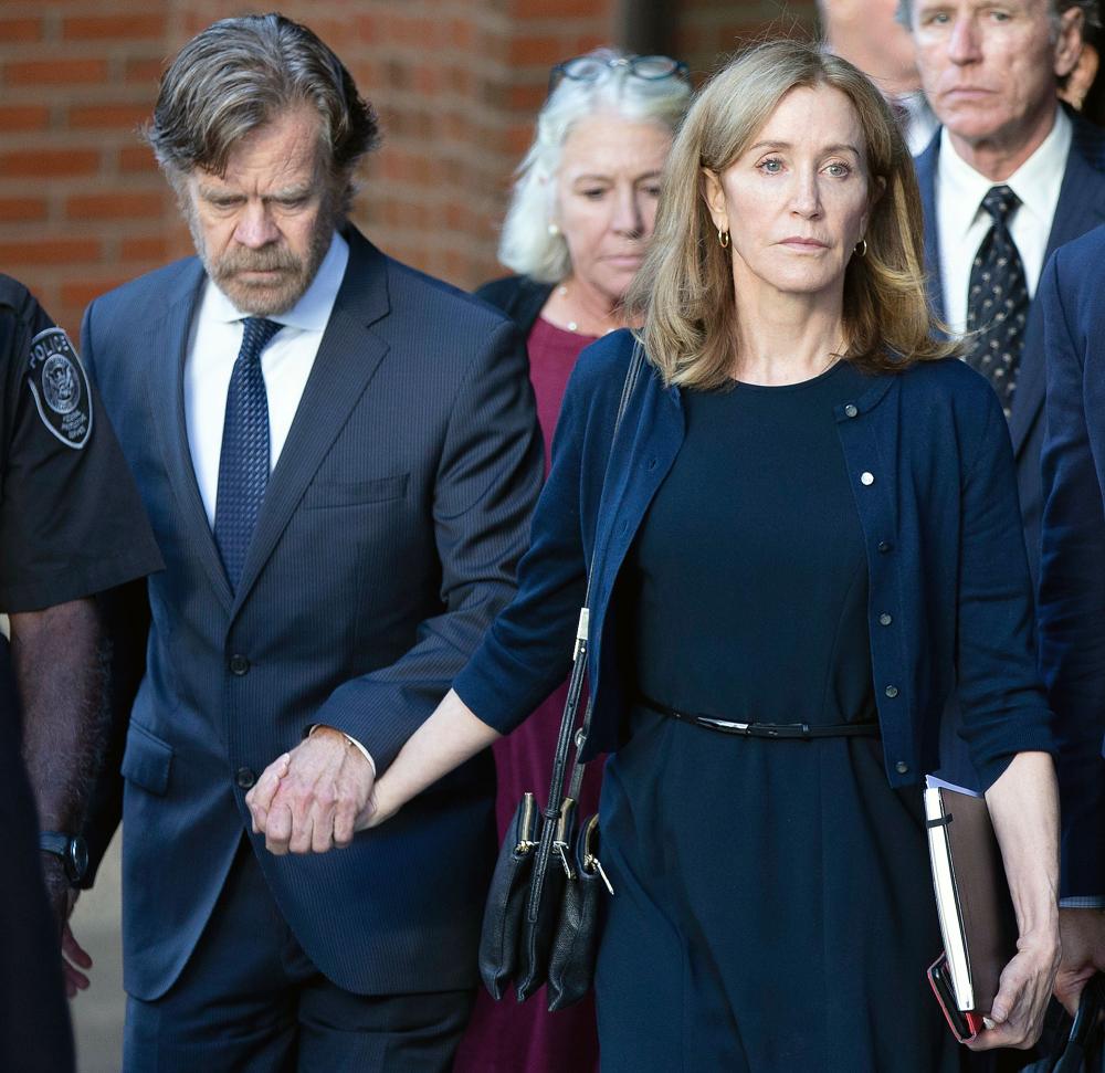 William H Macy and Felicity Huffman Out Court Felicity Huffman Reports to California Prison for 14-Day Sentence