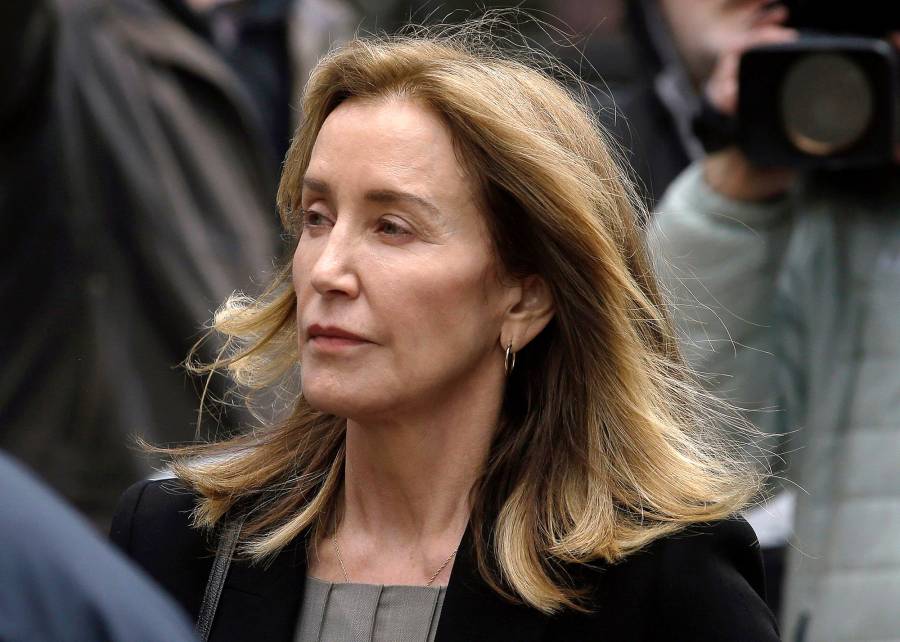 Felicity Reports to Prison College Admissions Scandal Felicity Huffman