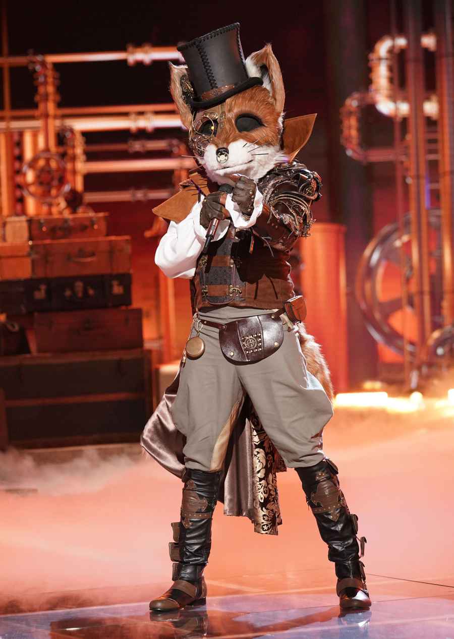 Fox Masked Singer Season 2 Two Costume Dress Up Singing Onstage