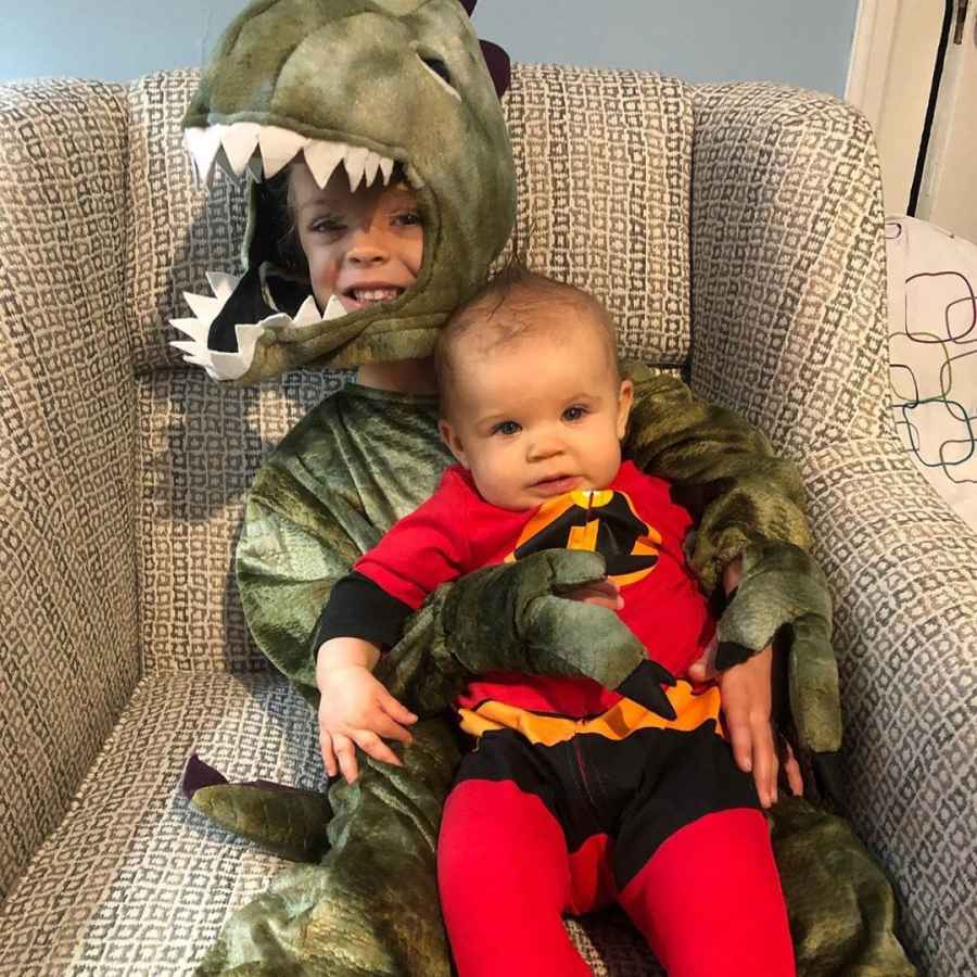 Halloween Costumes Novalee and Vaeda Baltierra