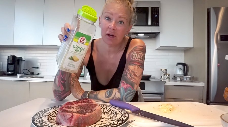 Jenna-Jameson-Shares-Surprising,-Awesome-Tips-for-Cooking-Steaks