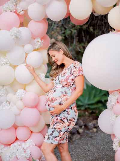 Pregnant Joanna Krupa Celebrates 1st Baby Shower: Pics