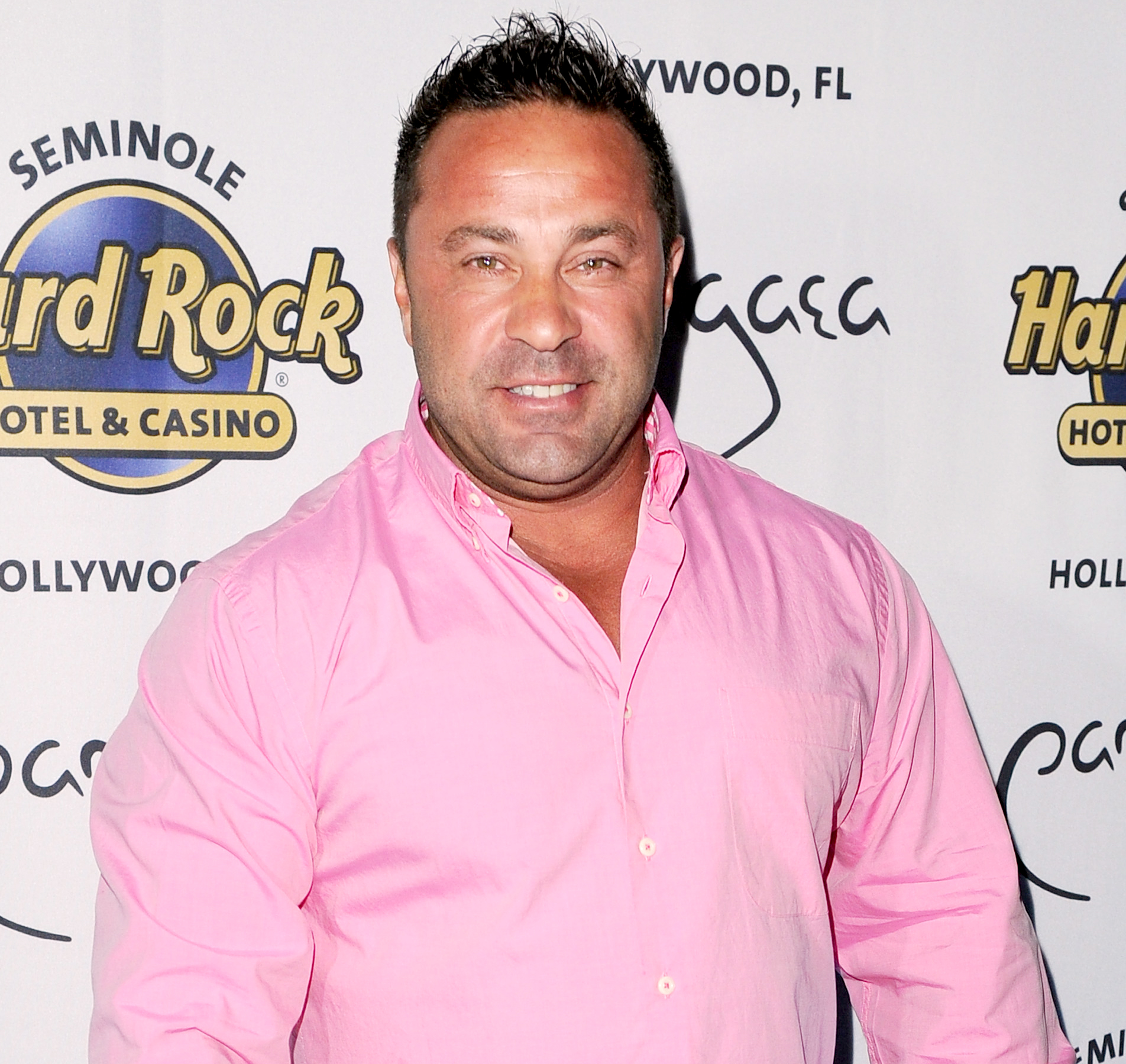 Joe-Giudice-Practices-Martial-Arts-Shirtless-After-Prison