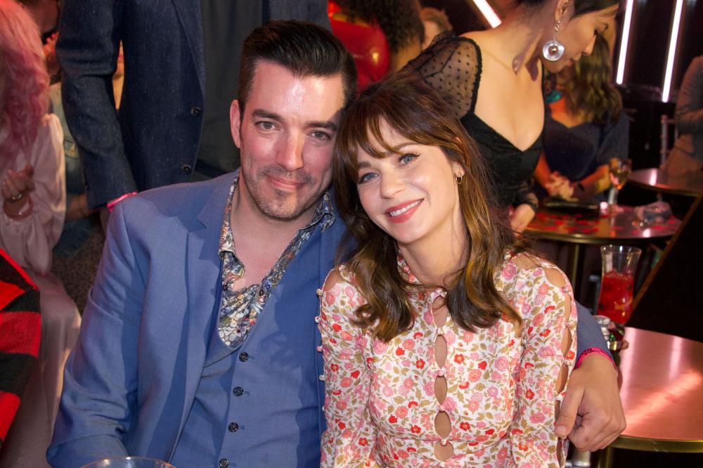 Jonathan Scott and Zooey Deschanel Double Date With Drew Scott and Linda Phan at ‘DWTS’