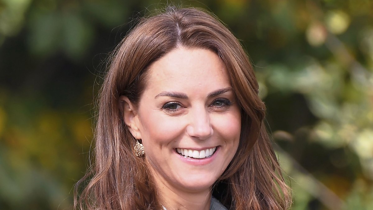Kate Middleton Dyes Her Own Hair During COVID-19 Quarantine
