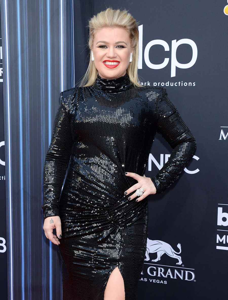 Kelly Clarkson Celebrities Reveal the Foods They Hate