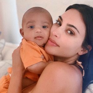 Kim Kardashian and Psalm Instagram Selfie