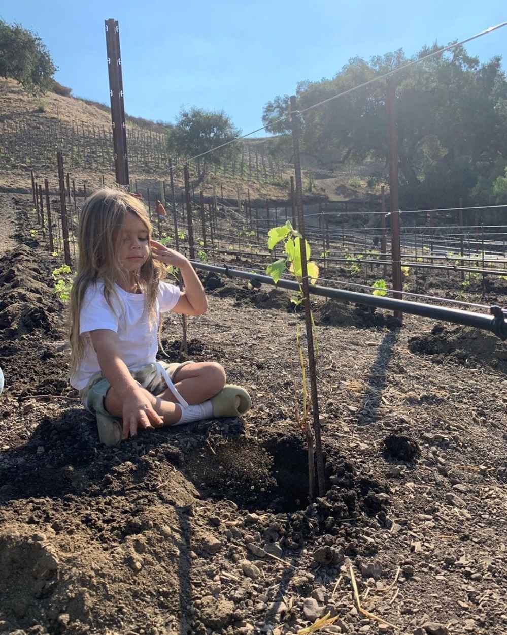 Kourtney Kardashian Defends Son Reign&rsquo;s Long Hair