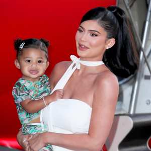 Kylie-Jenner's-Daughter-Stormi-Tries-Her-Lipstick-in-Funny-Video-1