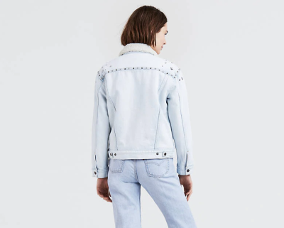 This Perfect-for-Fall Levi’s Sherpa Jean Jacket Is Casual and Cozy | Us ...