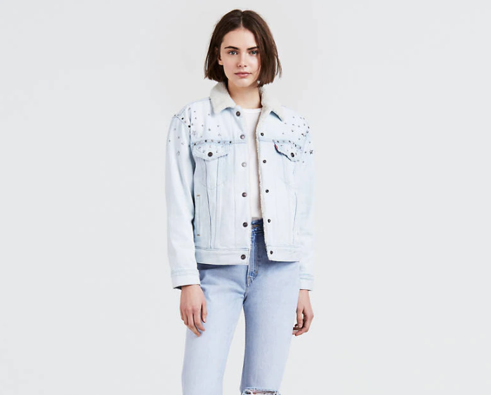 This Perfect-for-Fall Levi’s Sherpa Jean Jacket Is Casual and Cozy | Us ...
