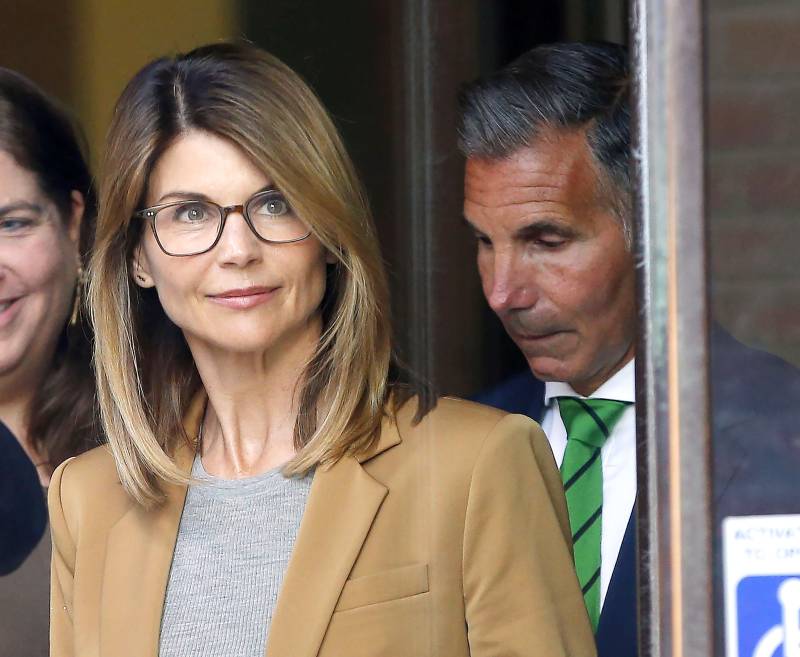 Lori Loughlin and Mossimo Giannulli A Timeline of Their Relationship October 2019