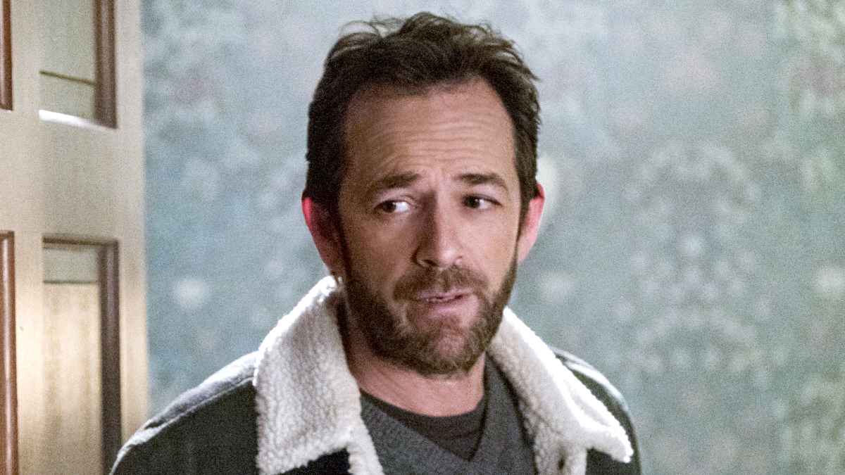 Luke-Perry-Riverdale-tribute