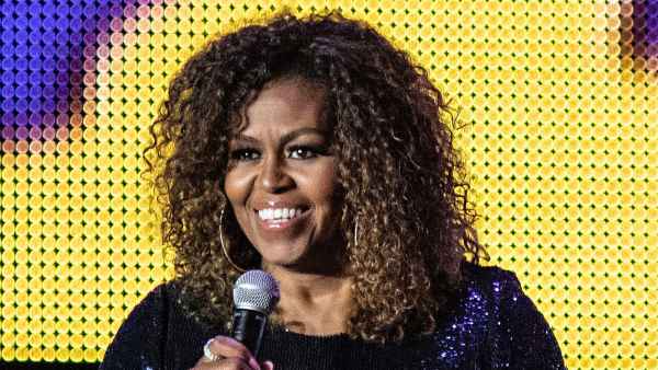 Michelle Obama Abs Gym Video