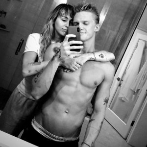 Miley-Cyrus-Cody-Simpson-romance-not-sudden