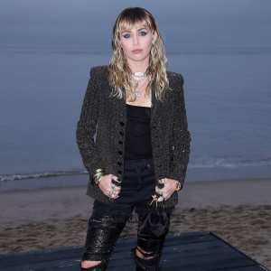 Miley Cyrus Hospitalized After Tonsillitis Diagnosis