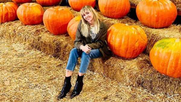 Miley Cyrus Poses With Pumpkins
