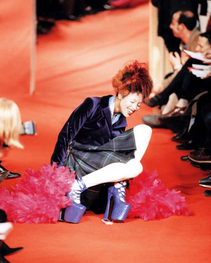 Naomi Campbell Catwalk Fall Vivienne Westwood 1993