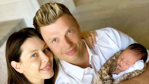 Nick Carter, Lauren Kitt, and Saoirse Reign Carter