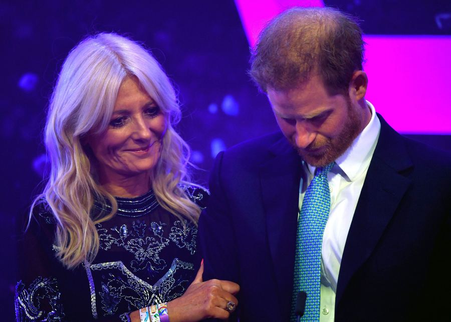 Prince-Harry-Choked-Up-WellChild-Awards-Ceremony