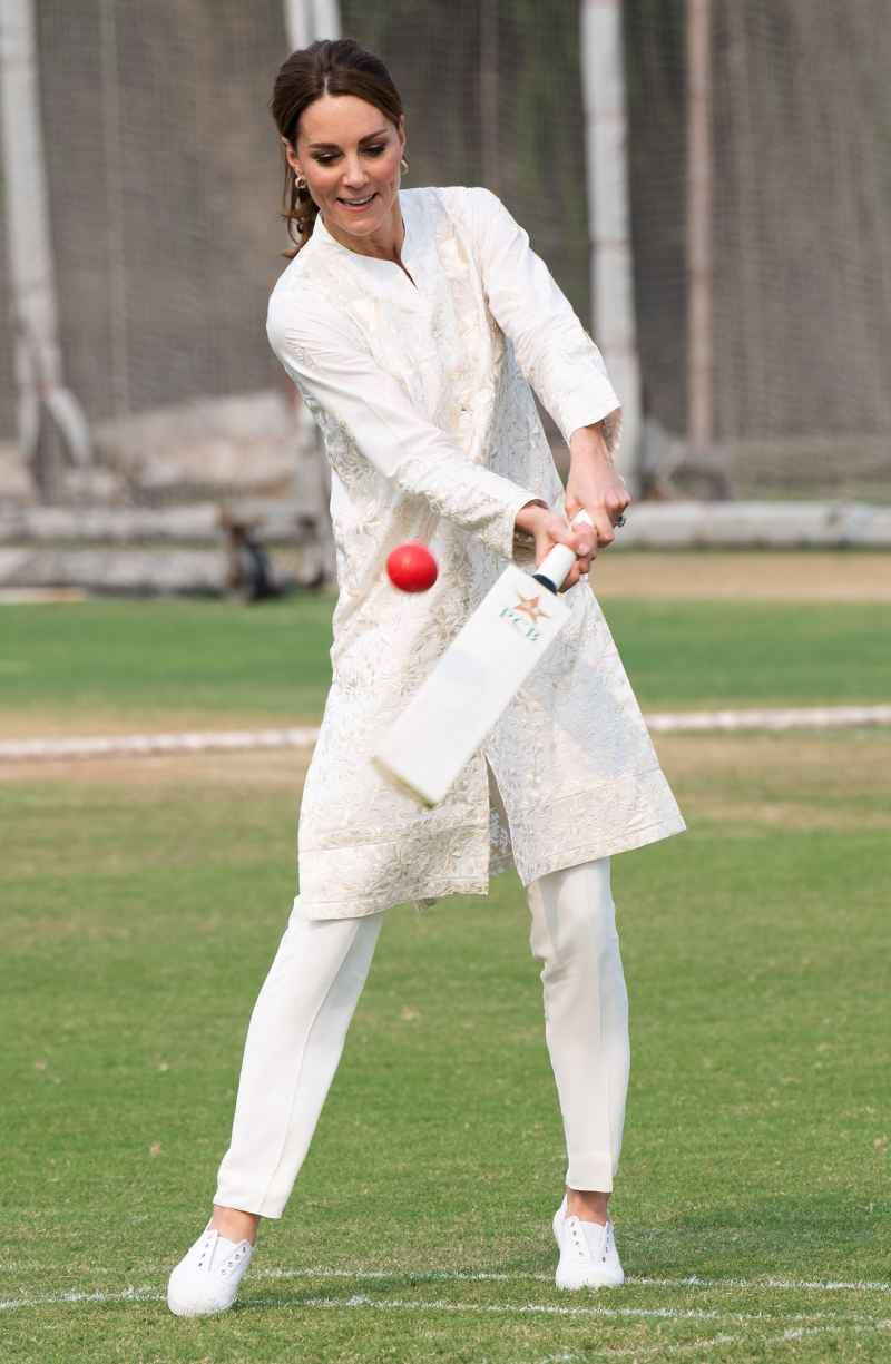 Kate Middleton Plays Cricket Pakistan Royal Tour
