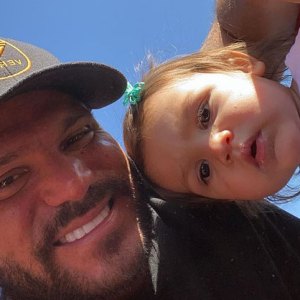 Ronnie Ortiz-Magro Visits Pumpkin Patch With His Daughter Ariana