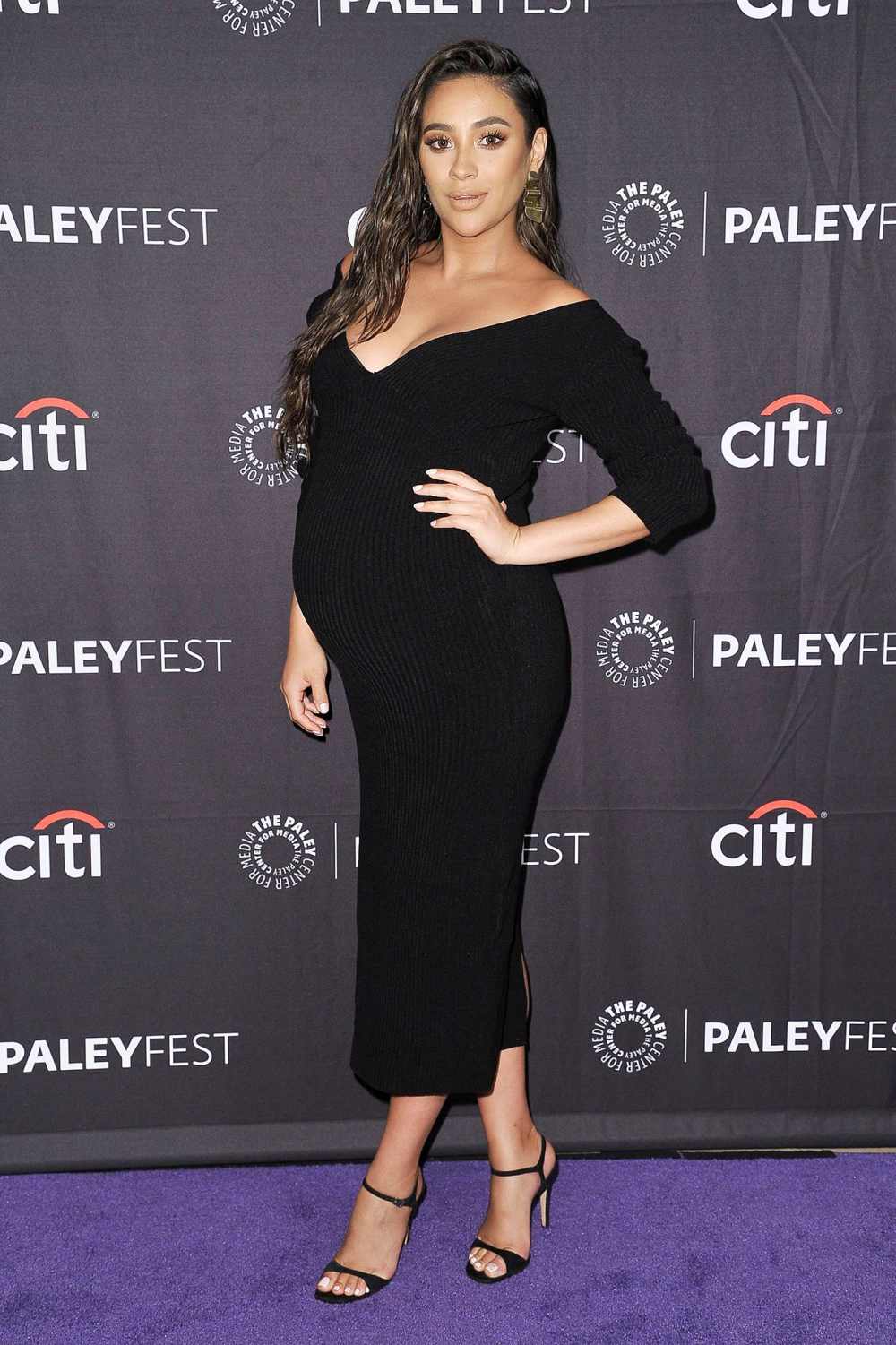 Shay Mitchell Pregnant C-Section