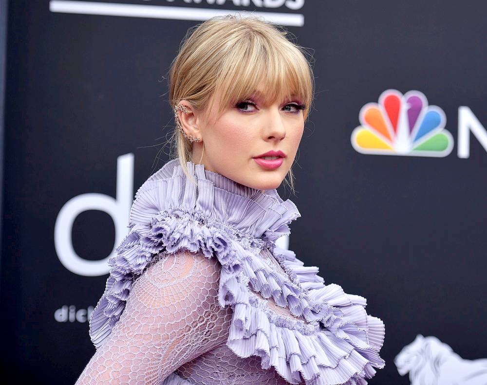 Taylor-Swift-Says-Questions-on-Her-Sad-Song-Hurt-Her-Mental-Health