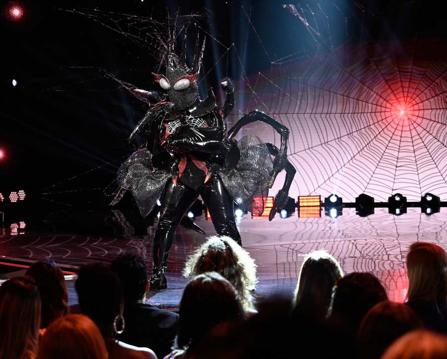 The-Masked-Singer-recap-black-widow