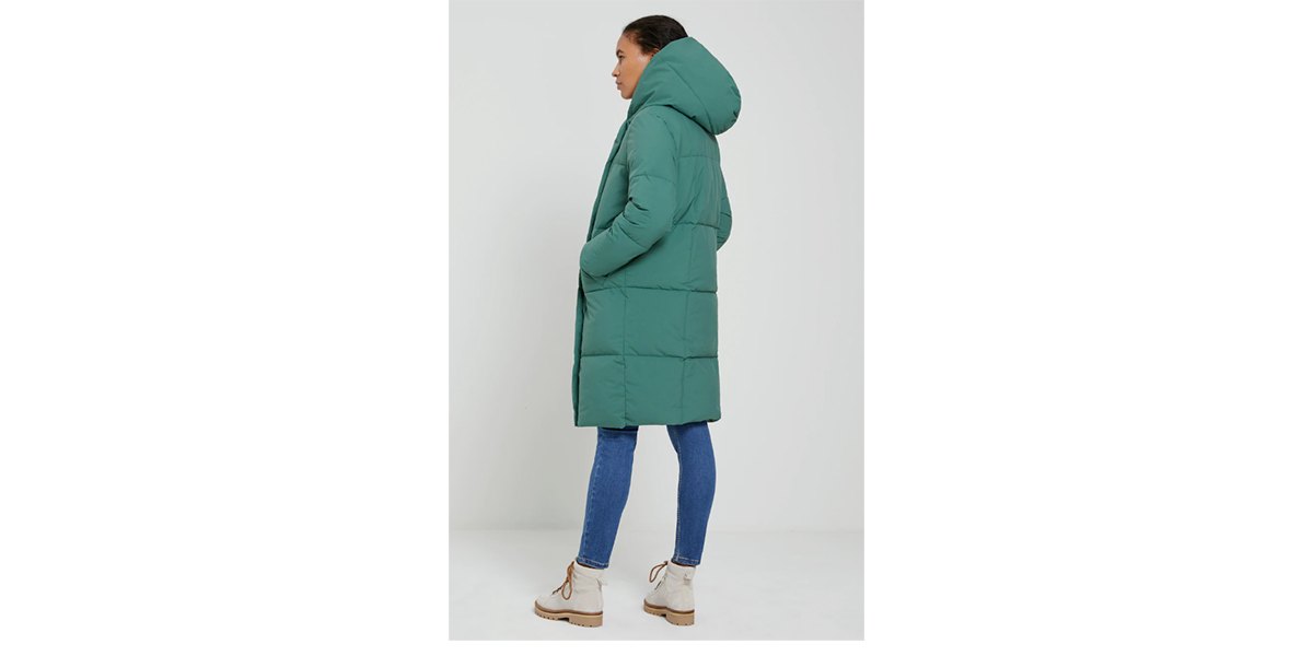 Frank and oak Has the Most Perfect Parka and I Tried It Out First-Hand