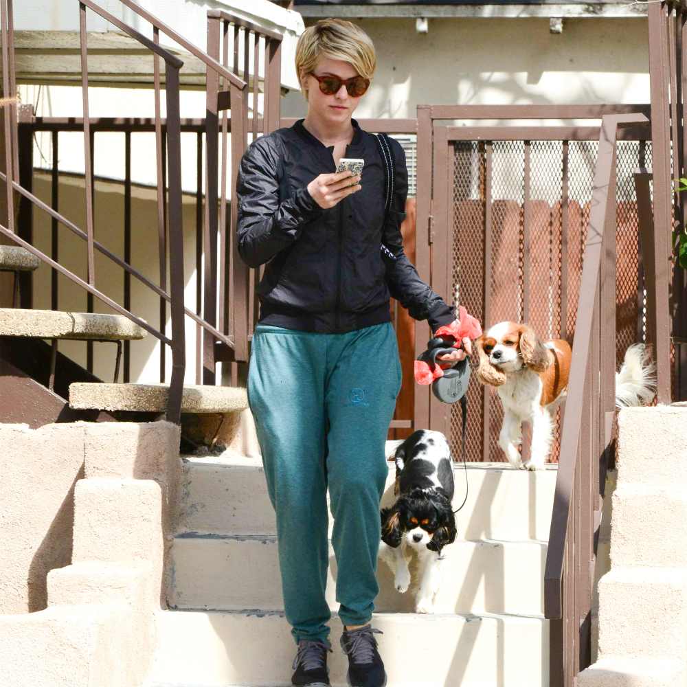 Julianne Hough Shares Touching Tribute to Her 2 Dogs After Their 'Tragic' Deaths: 'Love You Forever'