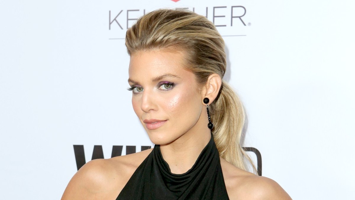 AnnaLynne-McCord-90210