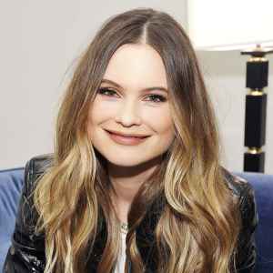 Behati Prinsloo Shares Video Playing With Daughter