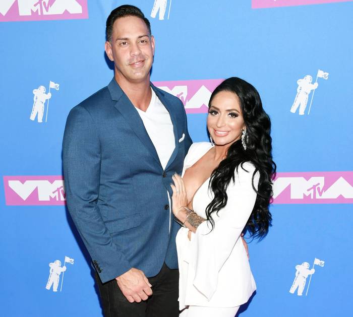 Jersey Shore Cast Throws Bachelorette Party for Angelina Pivarnick in New Orleans