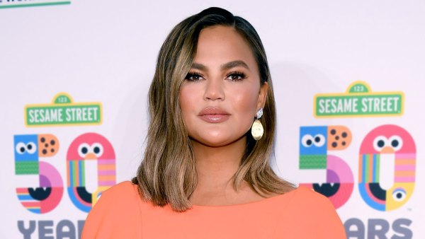 Chrissy Teigen’s Cravings Website Crashes Just After Launch