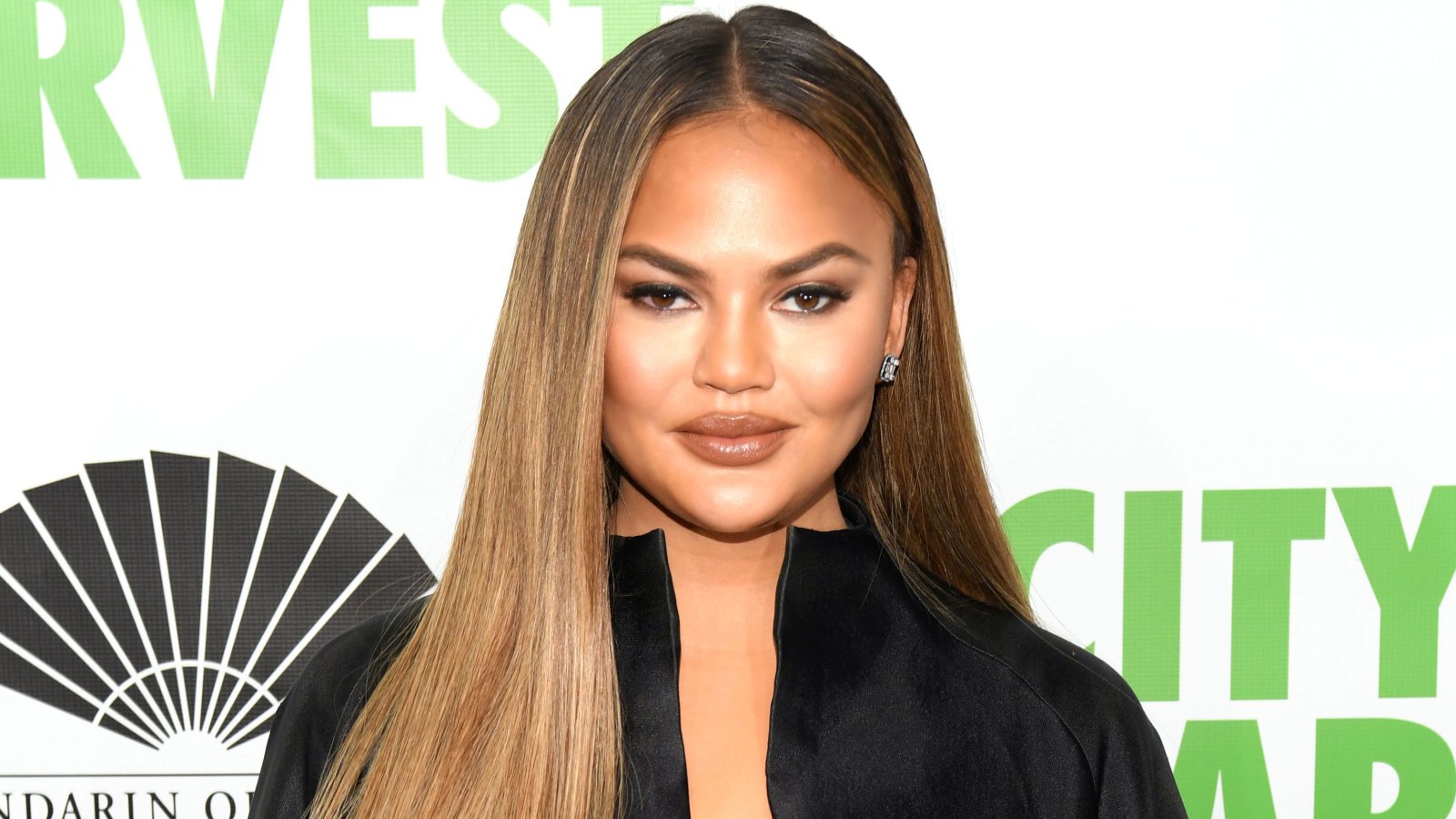 Chrissy Teigen Drags Instagram Troll Who Commented on Her 'Chefs and Nannies'